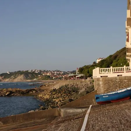 Saint-jean-de-luz, Plage D'erromardie Charmant T3 *